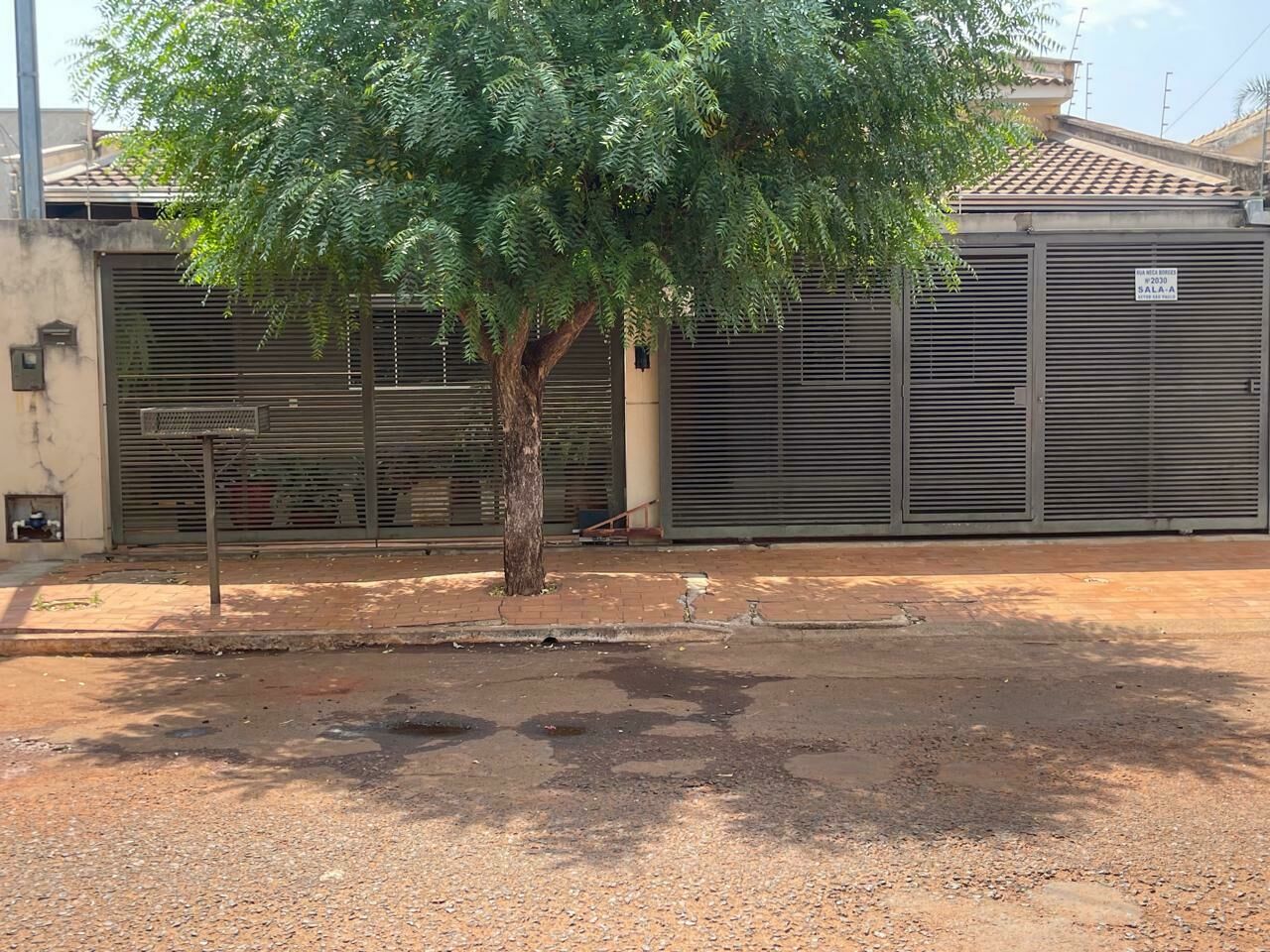 Imagem do VENDA - CASA NO SETOR SÃO PAULO